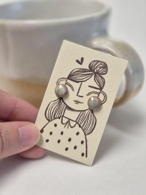 Ceramic stud earrings