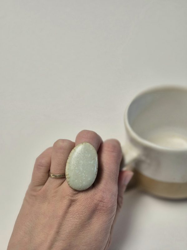 Big oval ring