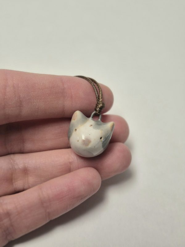 Ceramic cat pendant