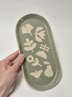 Ceramic tray in green