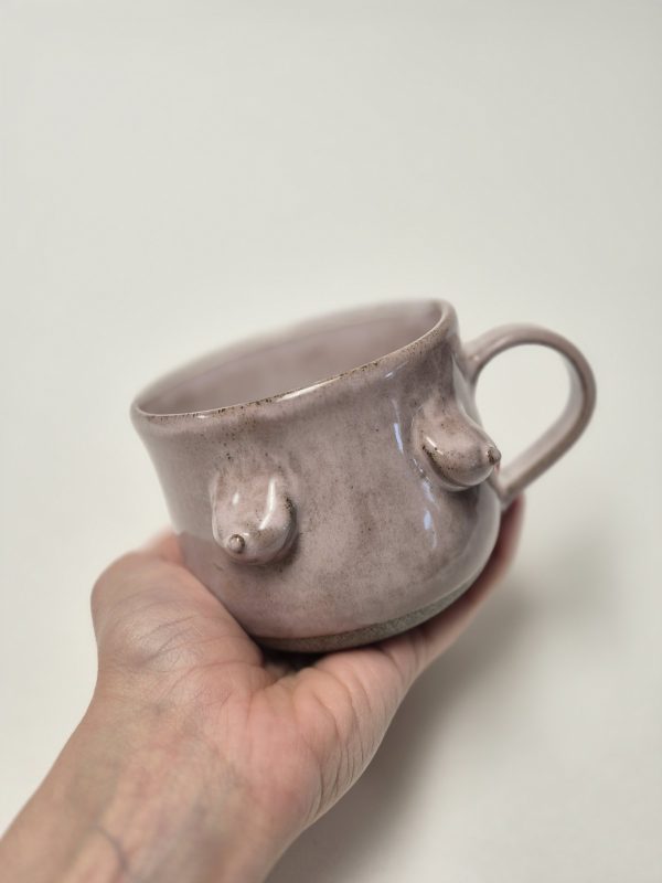 Ceramic body shaped mug