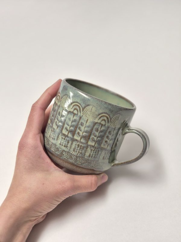 Ceramic stoneware mug