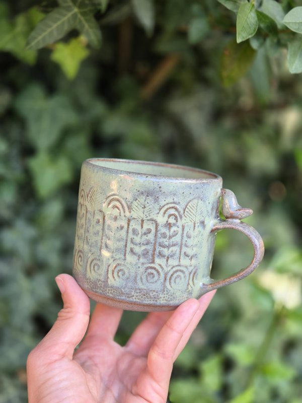 2026/06/1000084745-1-skalirano.jpg Ceramic mug with bird